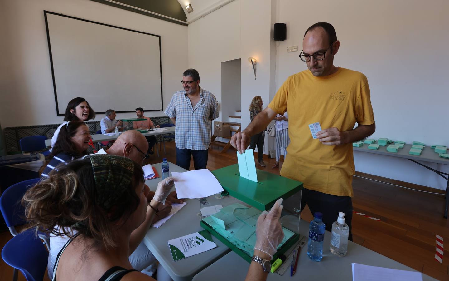 Elecciones Andalucía 2022 | Las votaciones del 19-J en Córdoba, en imágenes