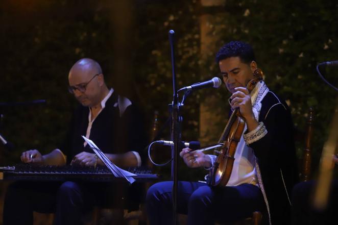 La Noche Blanca del Flamenco desde el Alcázar al Zoco y San Agustín, en imágenes