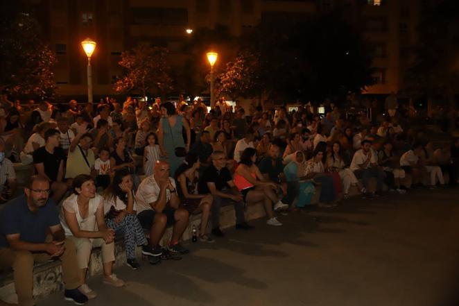 La Noche Blanca del Flamenco desde el Alcázar al Zoco y San Agustín, en imágenes