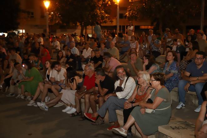 La Noche Blanca del Flamenco desde el Alcázar al Zoco y San Agustín, en imágenes