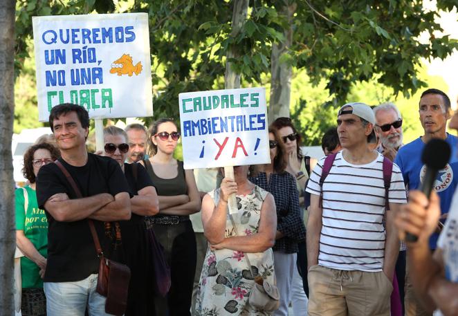 La Plataforma en Defensa del Tajo ha vuelto a recuperar las concentraciones mensuales