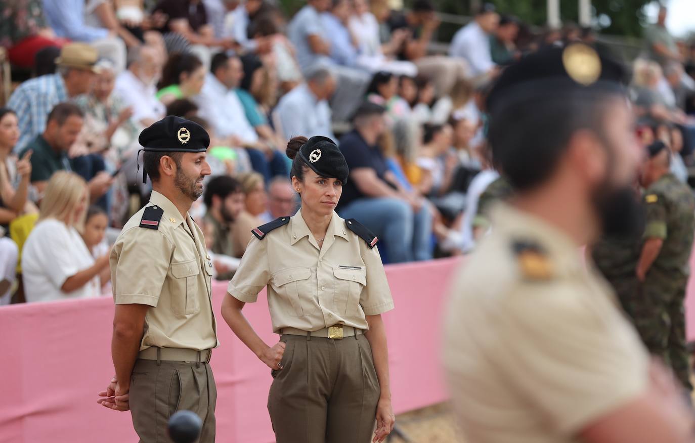 En imágenes, el desfile de la BRI X para despedir al contingente que marcha a Letonia