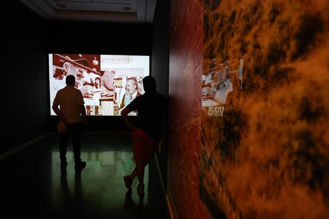 La exposición de fotografía de Jorge Fuembuena en Córdoba, en imágenes