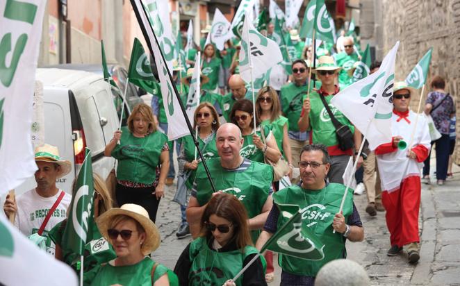 CSIF se manifiesta para pedir mejoras en la Administración
