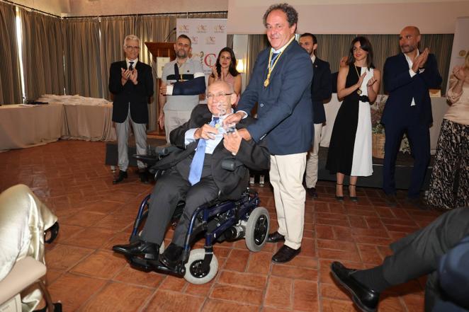 La entrega de distinciones del Colegio de Médicos, en imágenes