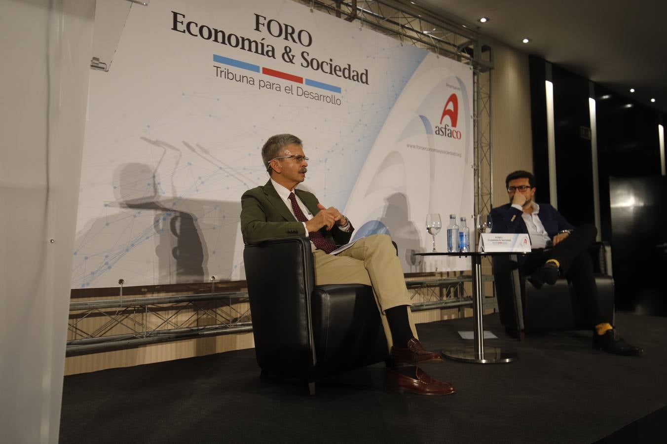 En imágenes, el foro Asfaco con el presidente de Enresa en Córdoba