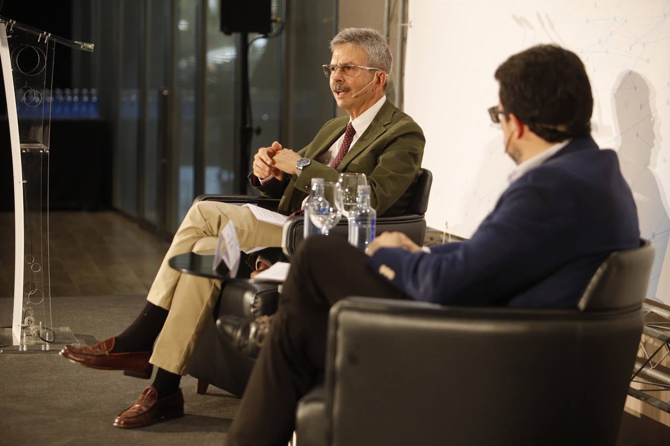 En imágenes, el foro Asfaco con el presidente de Enresa en Córdoba