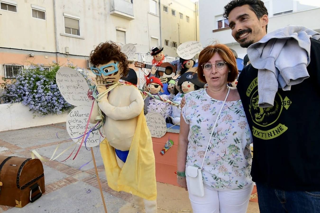 Fotos: Los Juanillos arden en Cádiz