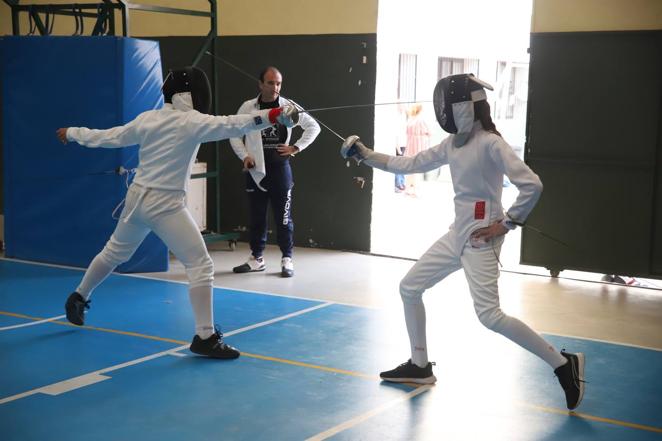 La belleza de la práctica de la esgrima en Córdoba, en imágenes