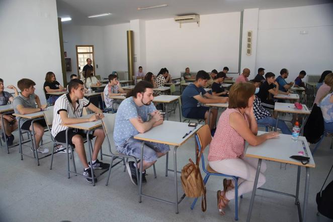Las pruebas para el título de graduado en ESO en Córdoba, en imágenes