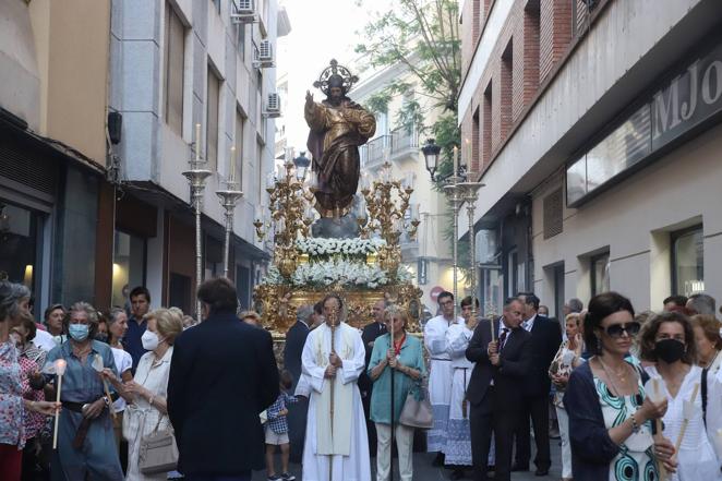 La procesión del Sagrado Corazón de Jesús en Córdoba, en imágenes