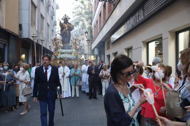 La procesión del Sagrado Corazón de Jesús en Córdoba, en imágenes