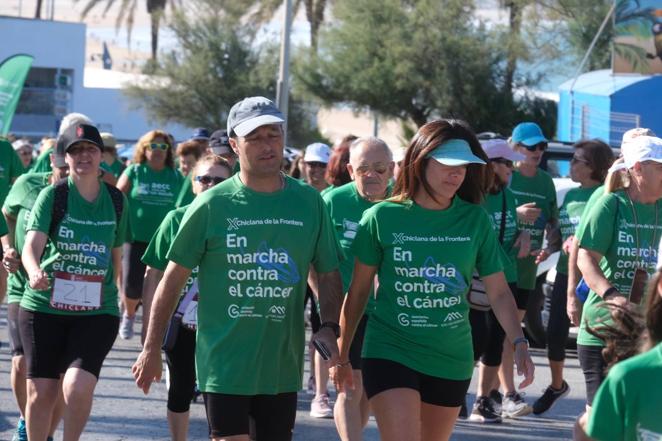 Fotos: X edición de la carrera &#039;En marcha contra el cáncer&#039; en Chiclana