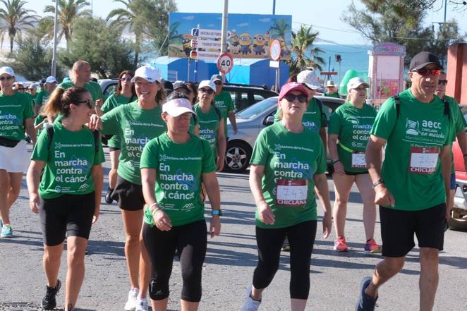 Fotos: X edición de la carrera &#039;En marcha contra el cáncer&#039; en Chiclana