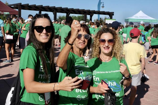 Fotos: X edición de la carrera &#039;En marcha contra el cáncer&#039; en Chiclana