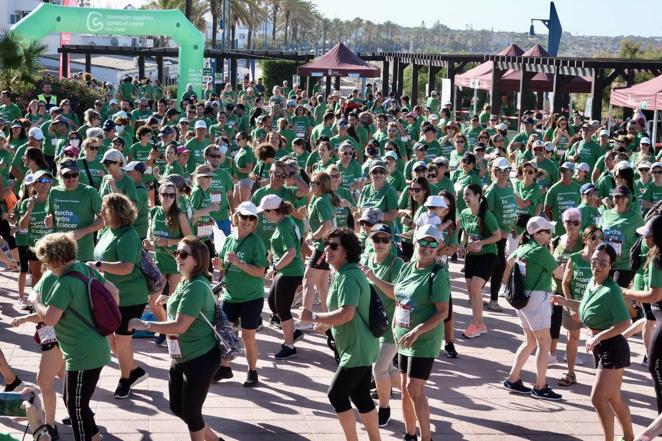 Fotos: X edición de la carrera &#039;En marcha contra el cáncer&#039; en Chiclana