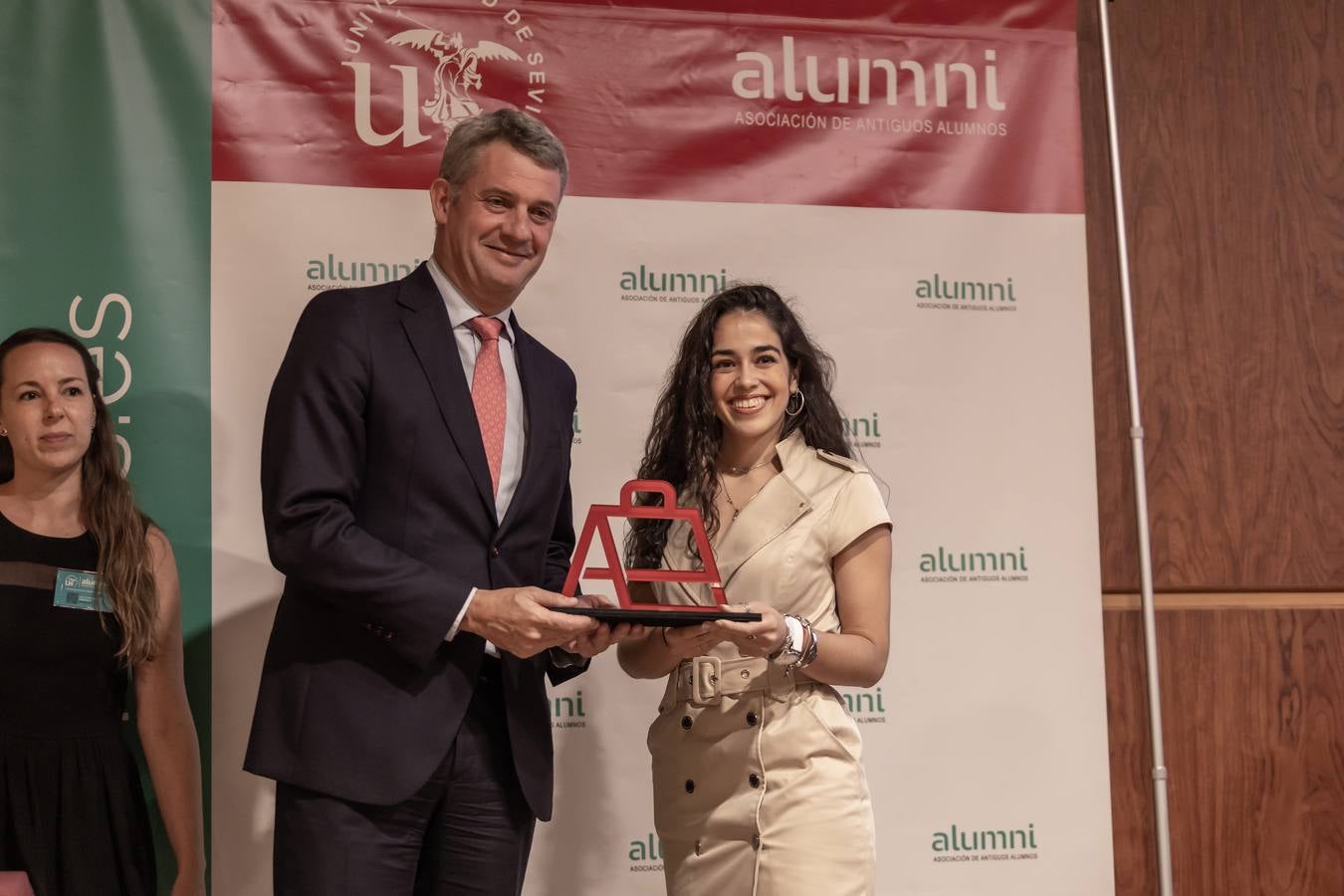 Entrega de los II Premios Alumni Universidad de Sevilla, en imágenes