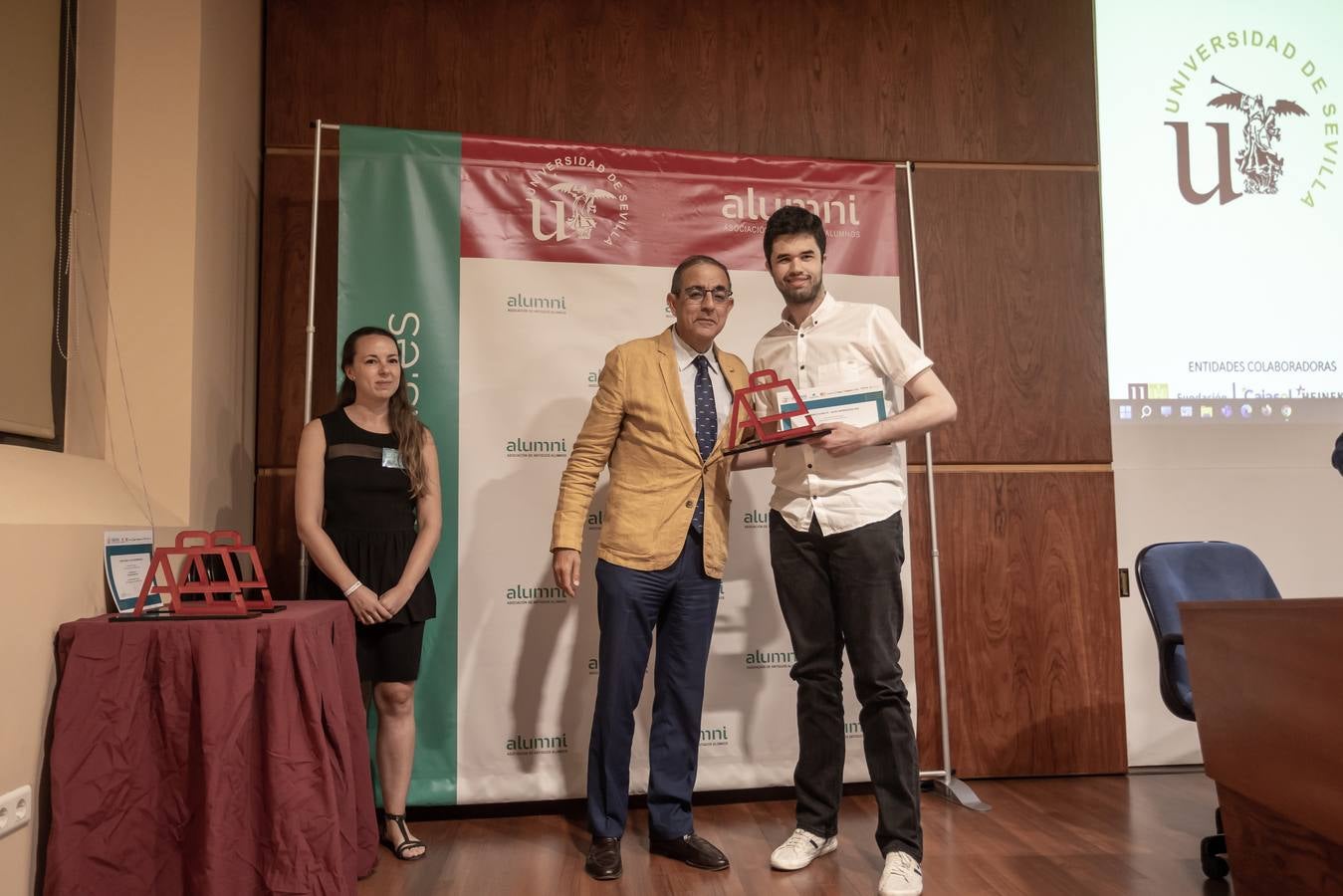 Entrega de los II Premios Alumni Universidad de Sevilla, en imágenes