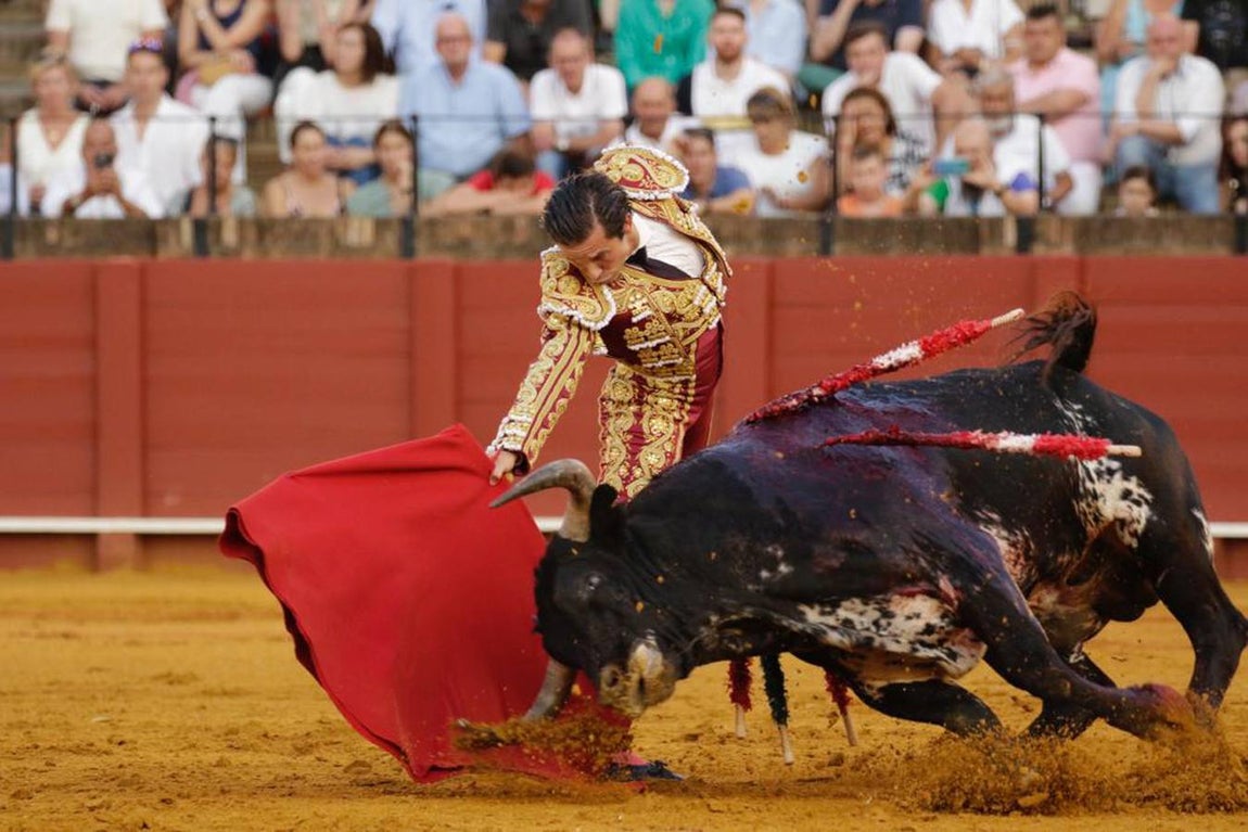 El último festejo de junio en la Maestranza, en imágenes