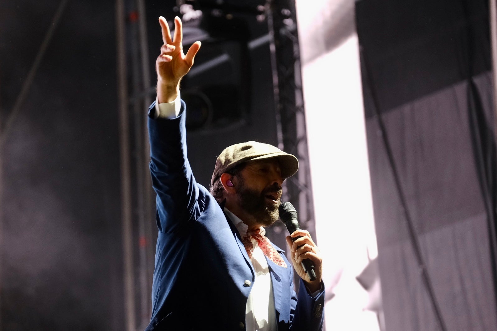 En imágenes: El concierto de Juan Luis Guerra da el pistoletazo de salida al Concert Music Festival