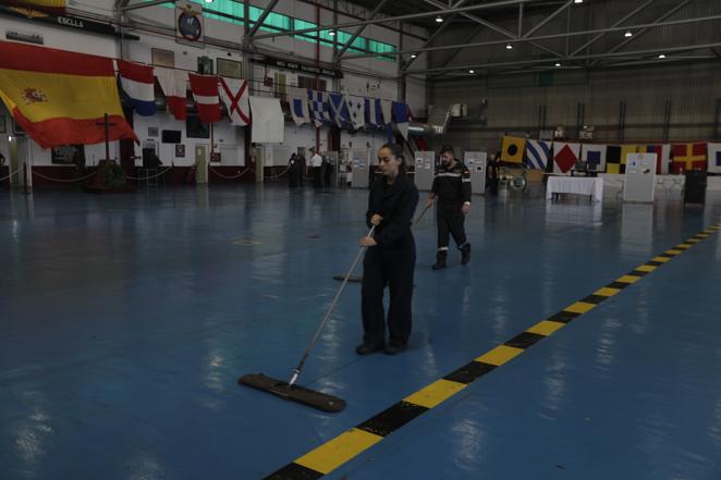 Las impresionantes imágenes de Cádiz y la Bahía desde un helicóptero militar