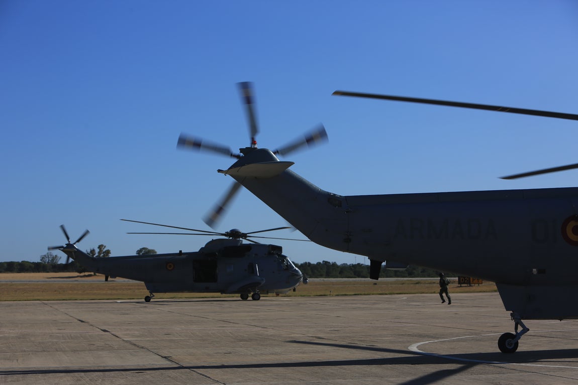 Las impresionantes imágenes de Cádiz y la Bahía desde un helicóptero militar