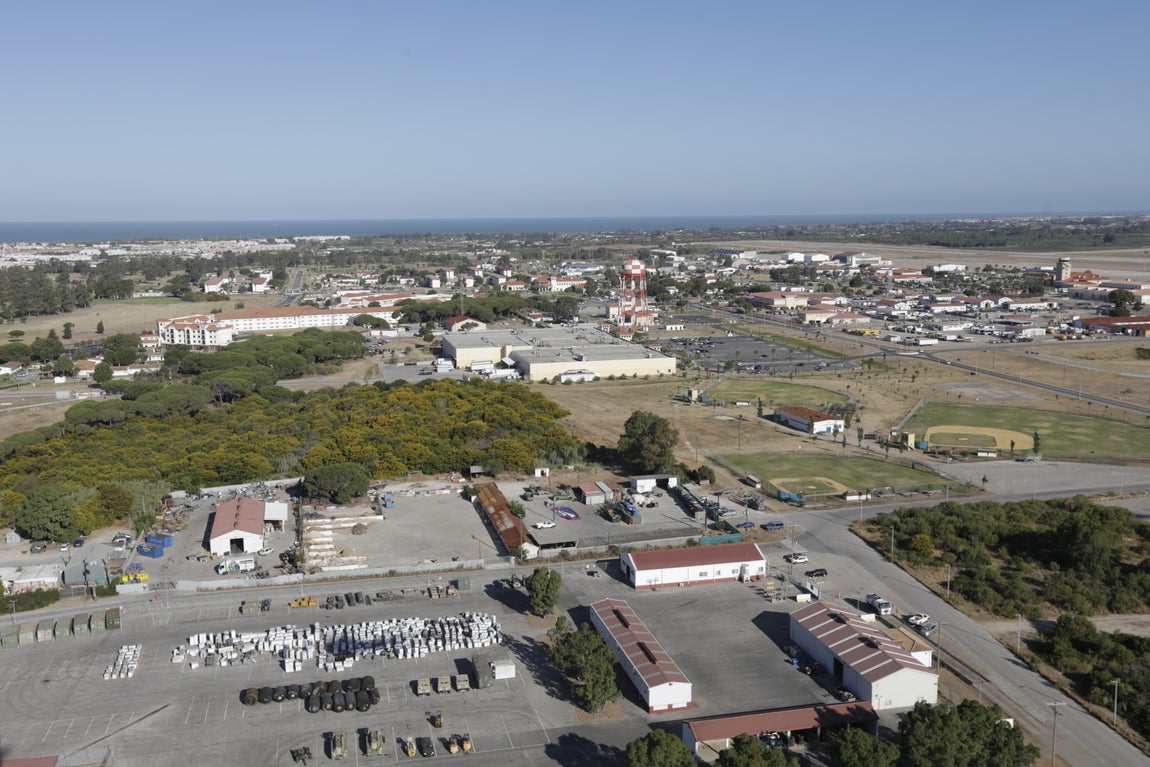 Las impresionantes imágenes de Cádiz y la Bahía desde un helicóptero militar