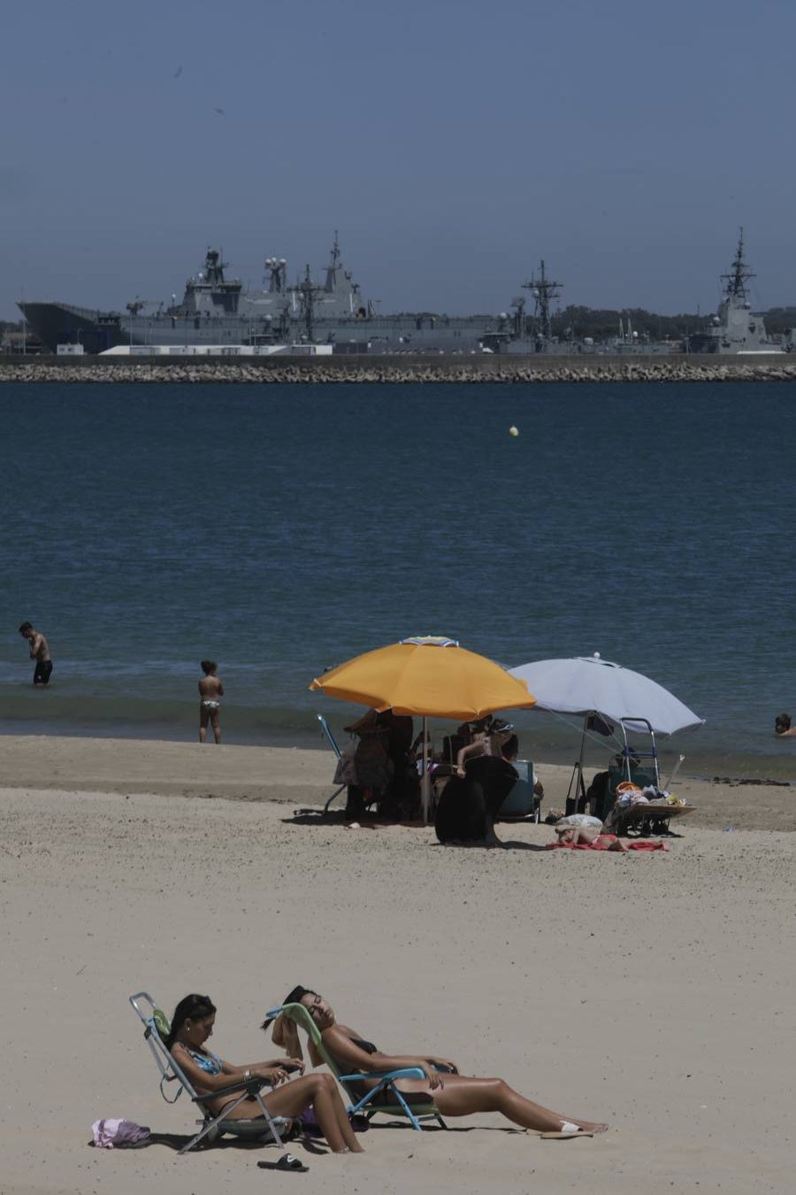 Fotos: Rota, la villa que espera la llegada de los destructores americanos
