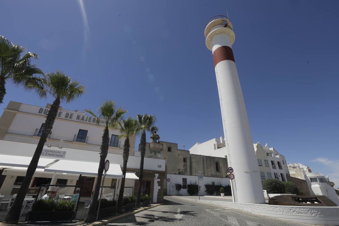 Fotos: Rota, la villa que espera la llegada de los destructores americanos