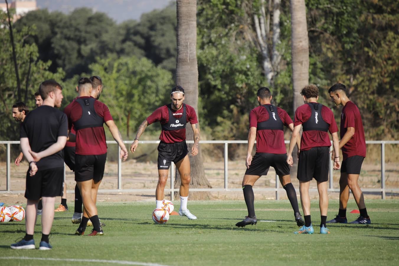 El primer entrenamiento de la temporada del Córdoba CF, en imágenes