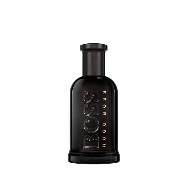 Boss Bottled Parfum de Hugo Boss. Amaderada-ambarina con un noble corazón de inusual acorde de lirio y raíz de higuera. Precio: 95,63 €, 50 ml