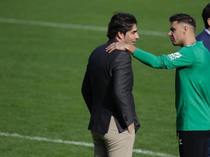 El Betis reúne a 17.000 aficionados en el entrenamiento a puerta abierta este lunes