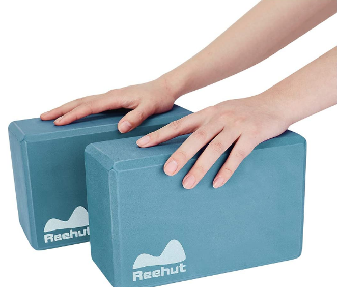 Bloques de yoga. Bloque de corcho natural de yoga: 11,80 euros en Amazon.