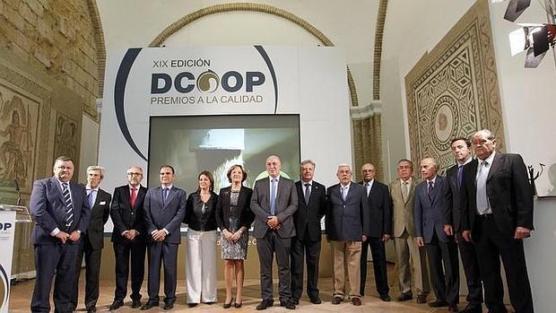 Responsables de Dcoop, durante una entrega de premios a la calidad