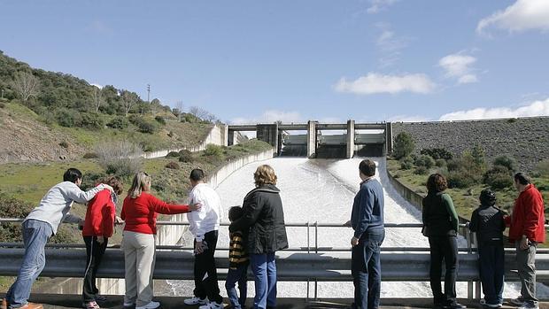 Embalse de Navallana en 2013