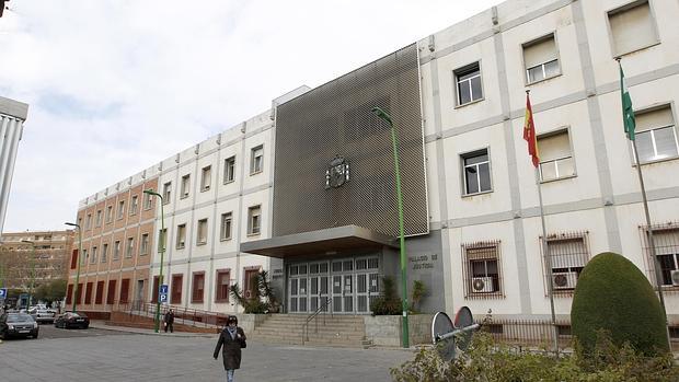 Fachada de la Audiencia Provincial de Córdoba