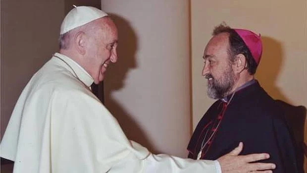 El Papa, con el obispo de Bangassou