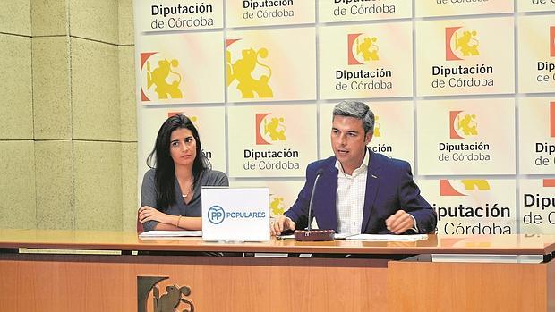 Carmen Arcos y Andrés Lorite, en una comparecencia