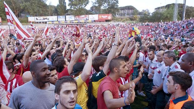 Invasión de campo tras el Girona-Lugo