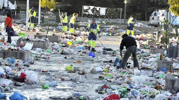 El fiscal de menores de Andalucía propone eliminar los «botellódromos»