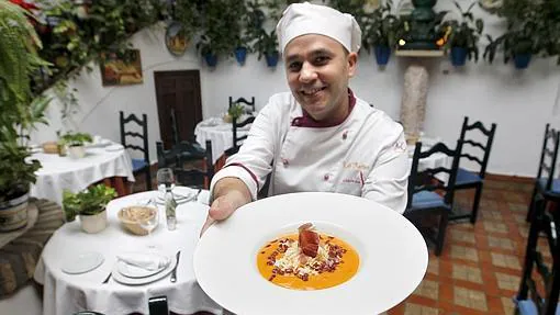 El restaurante Puerta Sevilla no se queda atrás en materia de salmorejos