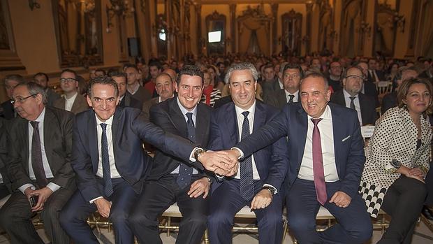 Presentación, ayer, en el Círculo de la Amistad, del Clúster Estratégico de Córdoba Fides