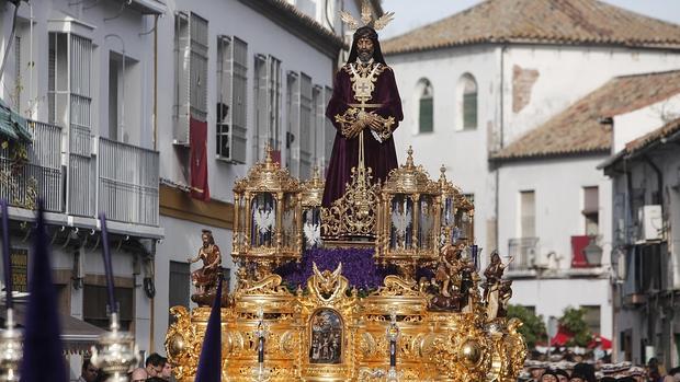 El Rescatado, en su paso un Domingo de Ramos