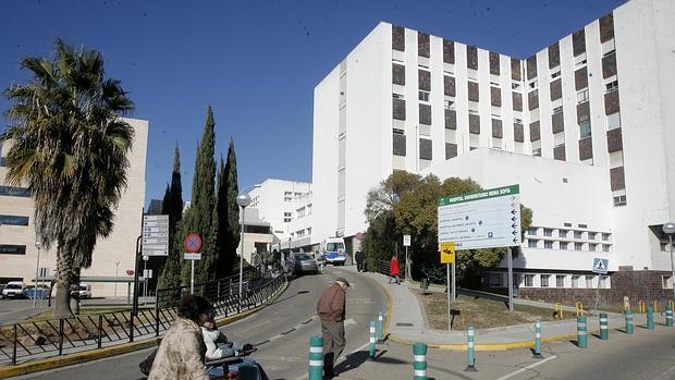 El bebé precisó ingreso en el Hospital Reina Sofía