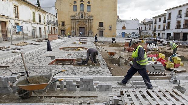 Obra en la plaza de San Agustín de Córdoba