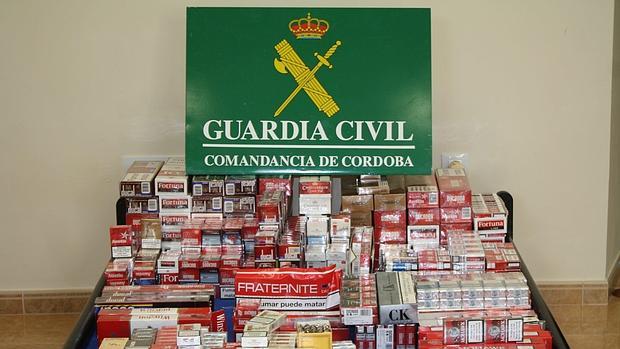 Cajetillas de tabaco de las que se incautó la Guardia Civil de Córdoba