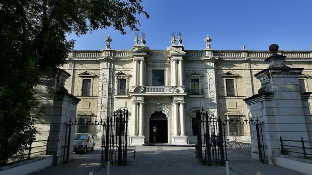 Fachada de la Universidad de Sevilla