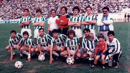 Alineación del Córdoba CF en la temporada 1984-1985