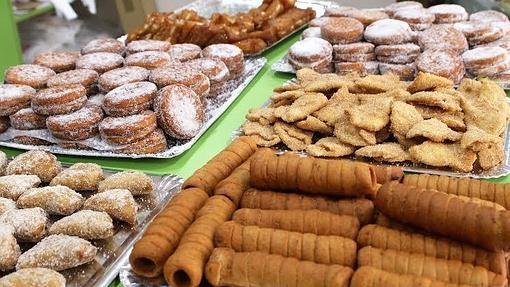 Bandeja de productos en La Tentación, en Cabra