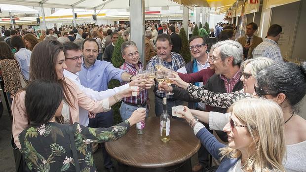 Ambiente de ayer en la cata del Vino